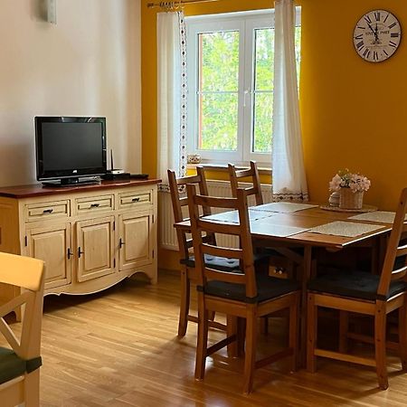 Apartman Pod Klasterem Rumburk Exteriör bild
